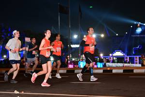 BIB: 2740, 2193, 2841
                            <button type="button" onclick="openModal(15083072)" class="btn btn-primary btn-sm float-right btn-popup" data-toggle="modal" data-target=".modal-high-quality">
                        <i class="fas fa-shopping-cart"></i> Add to Cart
                    </button>
                                            <button type="button" onclick="isThisMe(15083072, true)" class="btn btn-success btn-sm float-right btn-popup btn-isme hidden" data-toggle="tooltip" data-placement="bottom" title="นี่คือรูปของคุณใช่ไหม คลิกที่นี่เพื่อเอาเข้าอัลบั้ม">
                        <i class="fas fa-plus"></i> Add to album
                    </button>
                    <button type="button" onclick="isThisMe(15083072, false)" class="btn btn-warning btn-sm float-right btn-popup btn-isnotme hidden">
                        <i class="fas fa-ban"></i> Remove from album
                    </button>